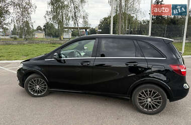 Хэтчбек Mercedes-Benz B-Class 2015 в 