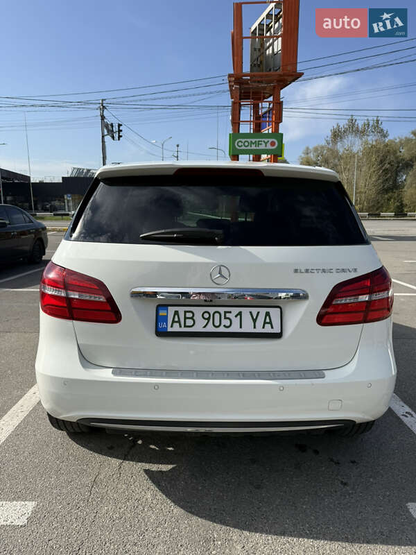 Хетчбек Mercedes-Benz B-Class 2015 в Ірпені