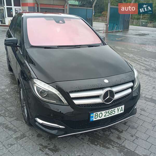 Mercedes-Benz B-Class 2015 Mercedes-Benz B-Class 2015