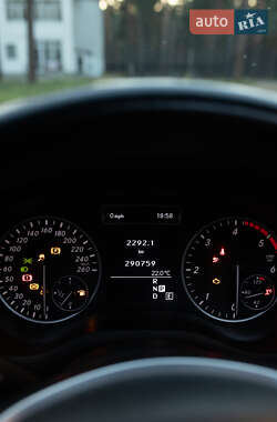 Хэтчбек Mercedes-Benz B-Class 2013 в 