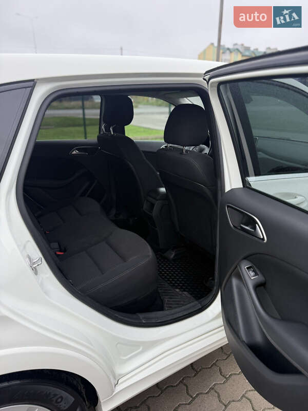 Хэтчбек Mercedes-Benz B-Class 2015 в Радехове