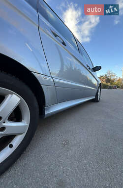 Хэтчбек Mercedes-Benz B-Class 2005 в 