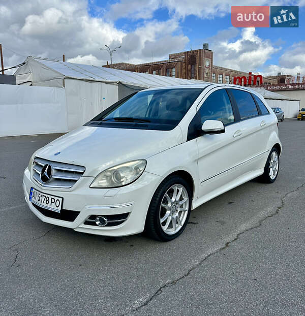 Хэтчбек Mercedes-Benz B-Class 2010 в Киеве