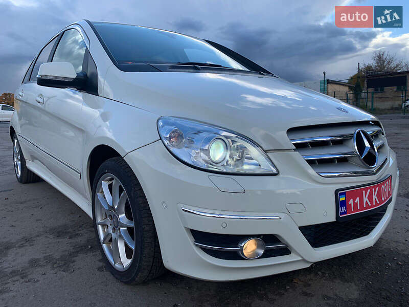 Хетчбек Mercedes-Benz B-Class 2010 в Києві
