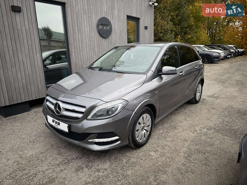 Mercedes-Benz B-Class 2017