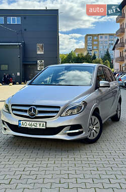 Хэтчбек Mercedes-Benz B-Class 2016 в Ужгороде