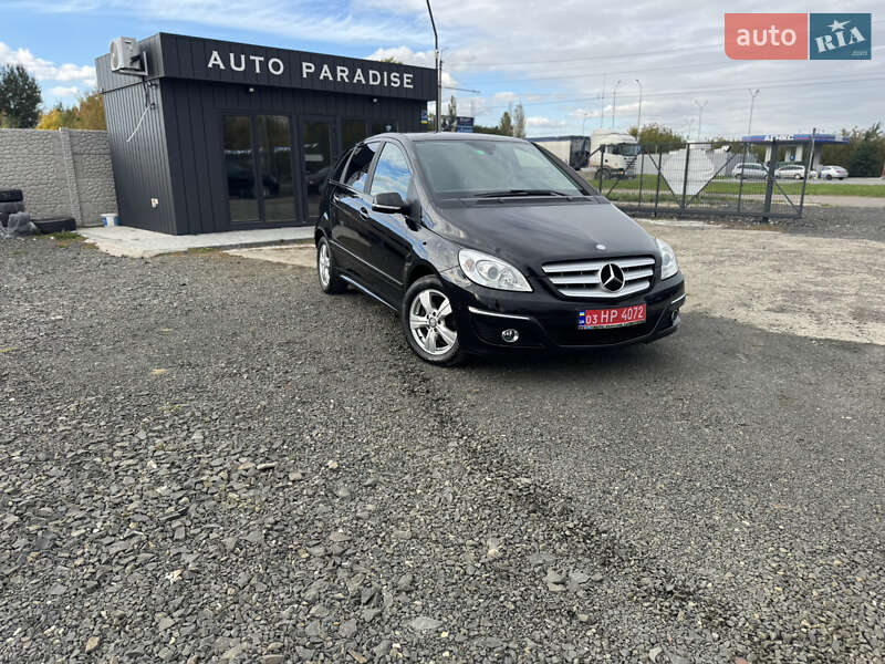 Хэтчбек Mercedes-Benz B-Class 2010 в Луцке фото Хэтчбек Mercedes-Benz B-Class 2010 в Луцке