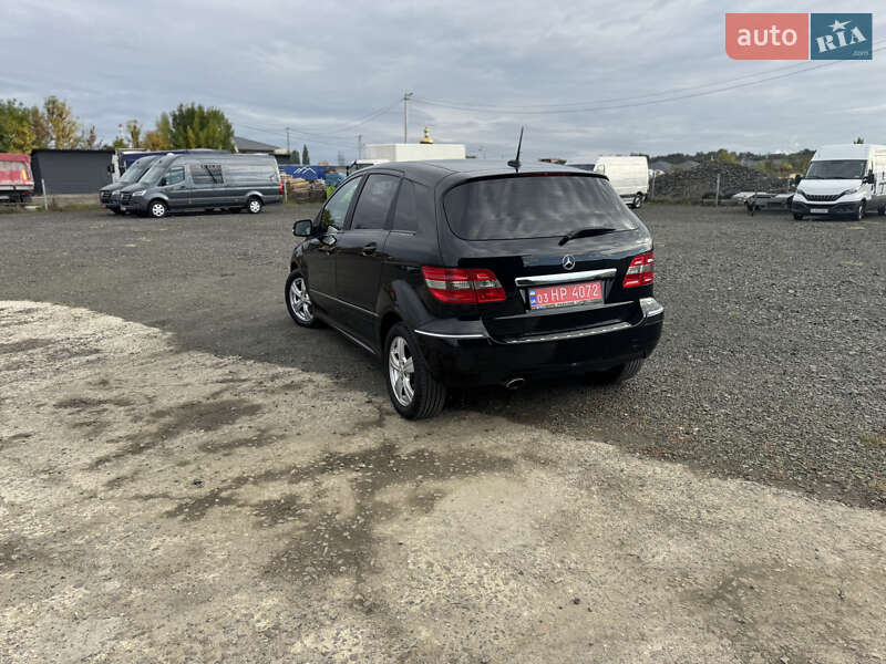 Хэтчбек Mercedes-Benz B-Class 2010 в Луцке фото 9 Хэтчбек Mercedes-Benz B-Class 2010 в Луцке