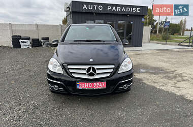 Хетчбек Mercedes-Benz B-Class 2009 в 