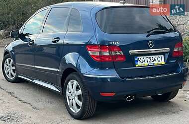 Хэтчбек Mercedes-Benz B-Class 2008 в 