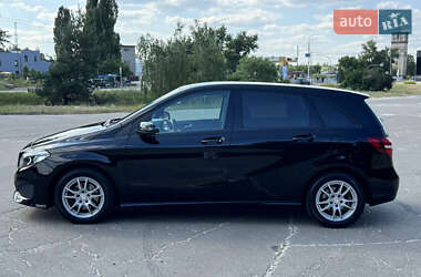 Хэтчбек Mercedes-Benz B-Class 2015 в 