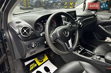 Хетчбек Mercedes-Benz B-Class 2014 в 
