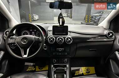 Хетчбек Mercedes-Benz B-Class 2014 в 