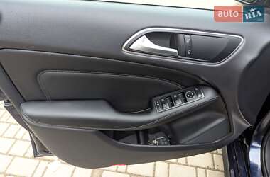 Хетчбек Mercedes-Benz B-Class 2017 в 