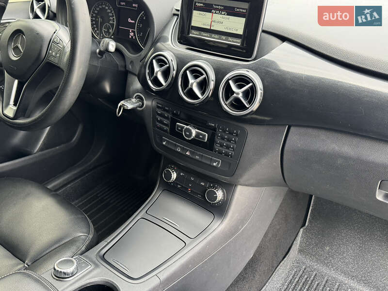 Хетчбек Mercedes-Benz B-Class 2014 в Києві