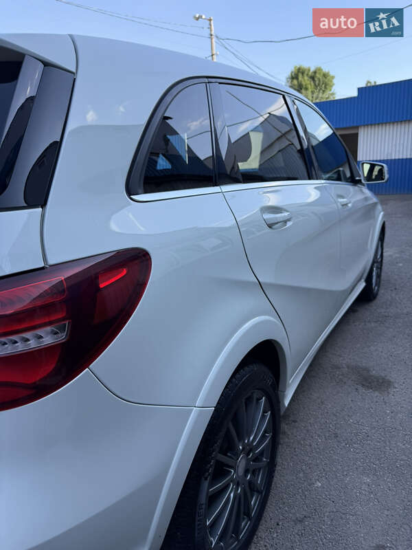 Хэтчбек Mercedes-Benz B-Class 2015 в Дружковке