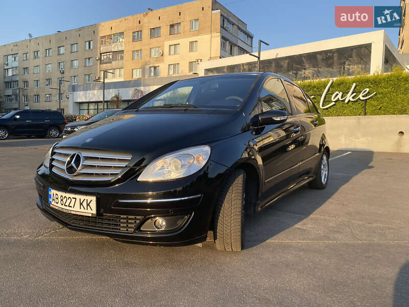 Хэтчбек Mercedes-Benz B-Class 2006 в Виннице