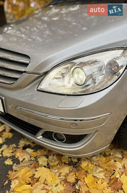 Хэтчбек Mercedes-Benz B-Class 2006 в 