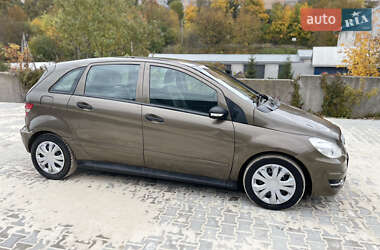 Хэтчбек Mercedes-Benz B-Class 2006 в 