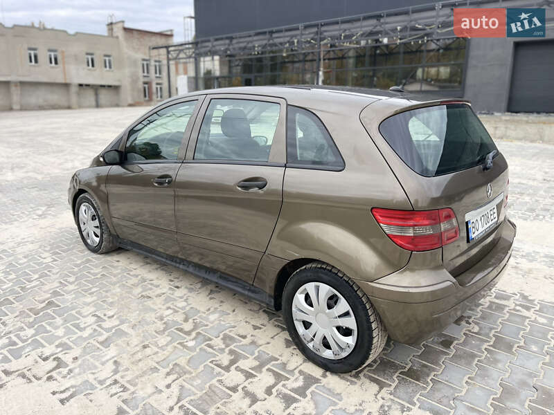 Хетчбек Mercedes-Benz B-Class 2006 в Тернополі фото 13 Хетчбек Mercedes-Benz B-Class 2006 в Тернополі