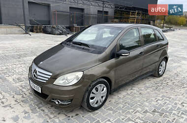 Хэтчбек Mercedes-Benz B-Class 2006 в 