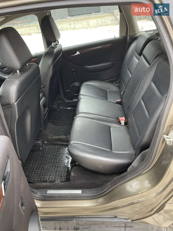 Хетчбек Mercedes-Benz B-Class 2006 в Тернополі фото 29 Хетчбек Mercedes-Benz B-Class 2006 в Тернополі