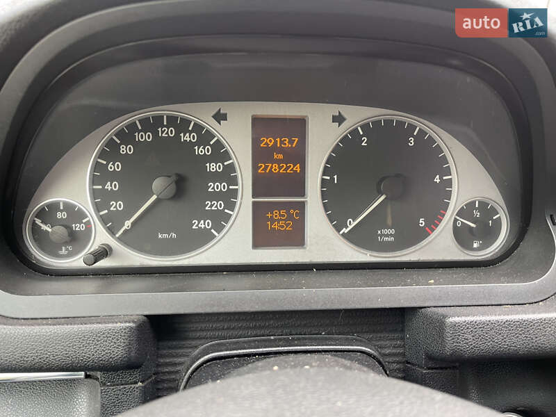 Хетчбек Mercedes-Benz B-Class 2006 в Тернополі фото 39 Хетчбек Mercedes-Benz B-Class 2006 в Тернополі