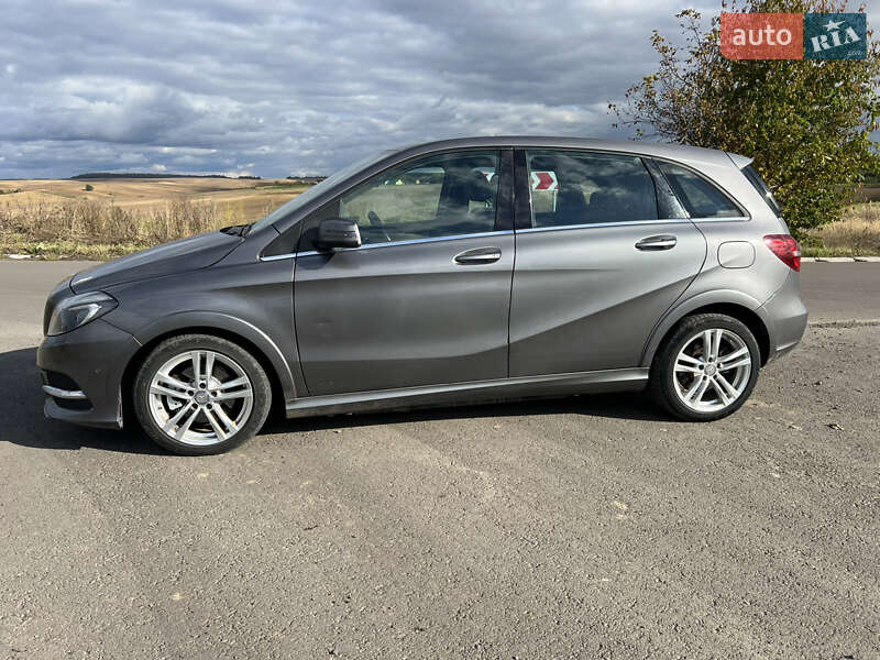 Mercedes-Benz B-Class 2015