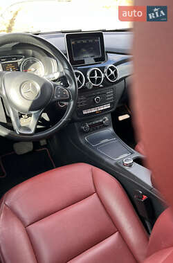 Хетчбек Mercedes-Benz B-Class 2015 в  фото 11 Хетчбек Mercedes-Benz B-Class 2015 в