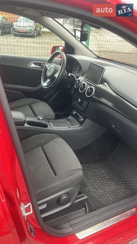 Хетчбек Mercedes-Benz B-Class 2016 в Одесі фото 11 Хетчбек Mercedes-Benz B-Class 2016 в Одесі