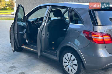 Хетчбек Mercedes-Benz B-Class 2017 в 