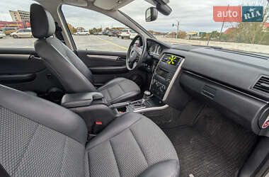 Хетчбек Mercedes-Benz B-Class 2008 в  фото 23 Хетчбек Mercedes-Benz B-Class 2008 в