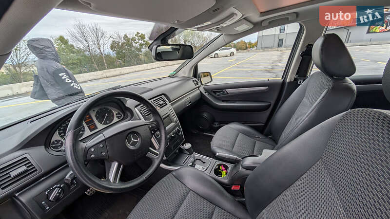 Хэтчбек Mercedes-Benz B-Class 2008 в Тернополе фото 30 Хэтчбек Mercedes-Benz B-Class 2008 в Тернополе