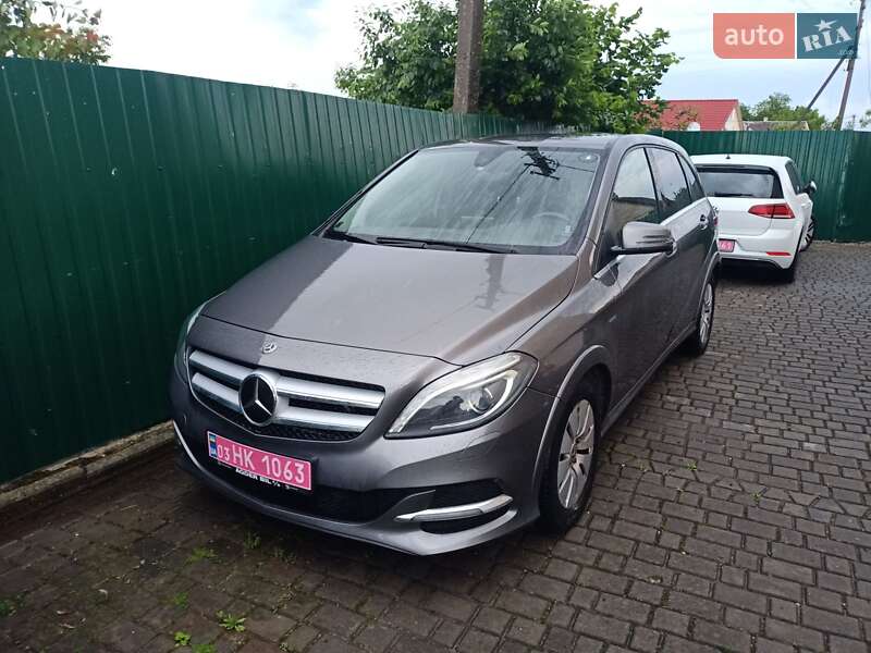 Mercedes-Benz B-Class 2017