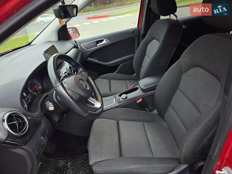 Хетчбек Mercedes-Benz B-Class 2017 в Тернополі