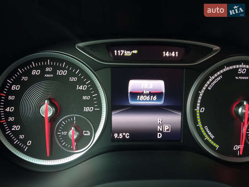 Хэтчбек Mercedes-Benz B-Class 2015 в Радехове фото 18 Хэтчбек Mercedes-Benz B-Class 2015 в Радехове