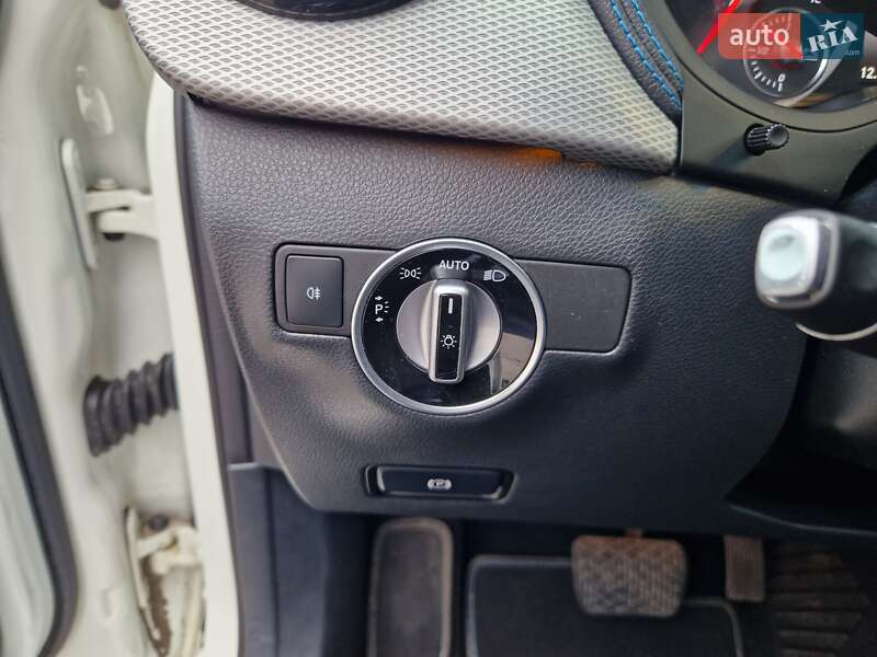 Хетчбек Mercedes-Benz B-Class 2016 в Дніпрі фото 17 Хетчбек Mercedes-Benz B-Class 2016 в Дніпрі