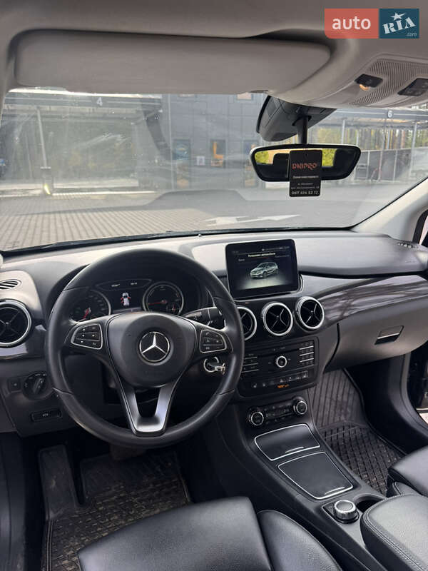 Хэтчбек Mercedes-Benz B-Class 2016 в Маневичах