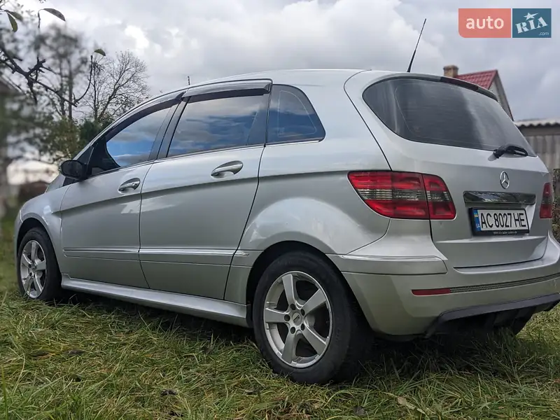 Mercedes-Benz B-Class 2005