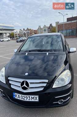 Хэтчбек Mercedes-Benz B-Class 2010 в Киеве