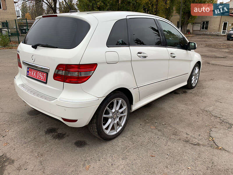 Хетчбек Mercedes-Benz B-Class 2010 в Києві
