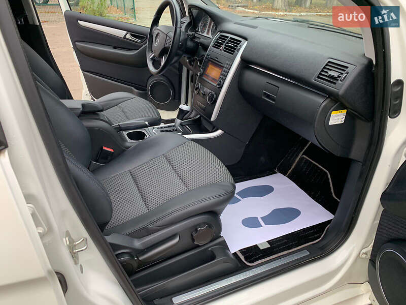 Хетчбек Mercedes-Benz B-Class 2010 в Києві