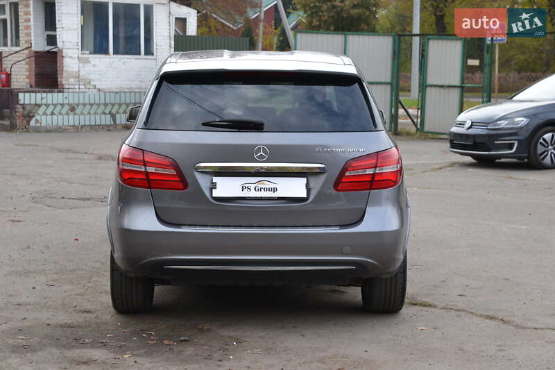 Хэтчбек Mercedes-Benz B-Class 2015 в Луцке