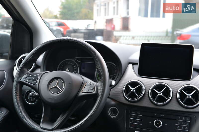 Хэтчбек Mercedes-Benz B-Class 2015 в Луцке