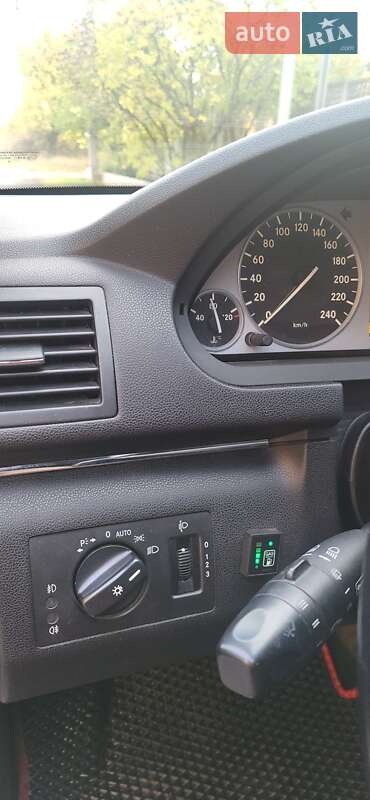 Хэтчбек Mercedes-Benz B-Class 2005 в Першотравенске фото 15 Хэтчбек Mercedes-Benz B-Class 2005 в Першотравенске