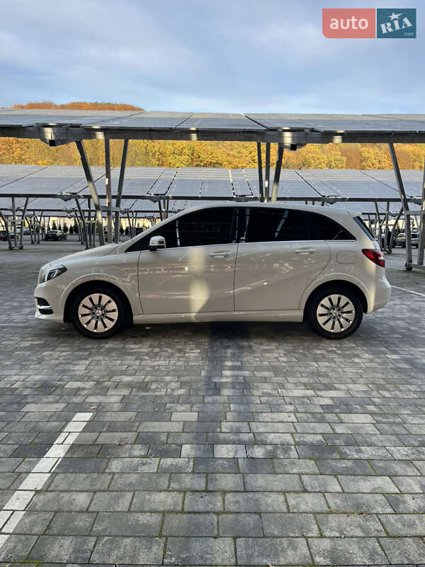 Хэтчбек Mercedes-Benz B-Class 2015 в Львове фото 10 Хэтчбек Mercedes-Benz B-Class 2015 в Львове