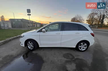 Хэтчбек Mercedes-Benz B-Class 2015 в 