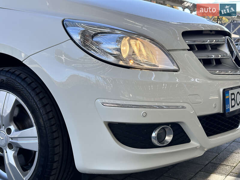 Хетчбек Mercedes-Benz B-Class 2010 в Львові фото 35 Хетчбек Mercedes-Benz B-Class 2010 в Львові