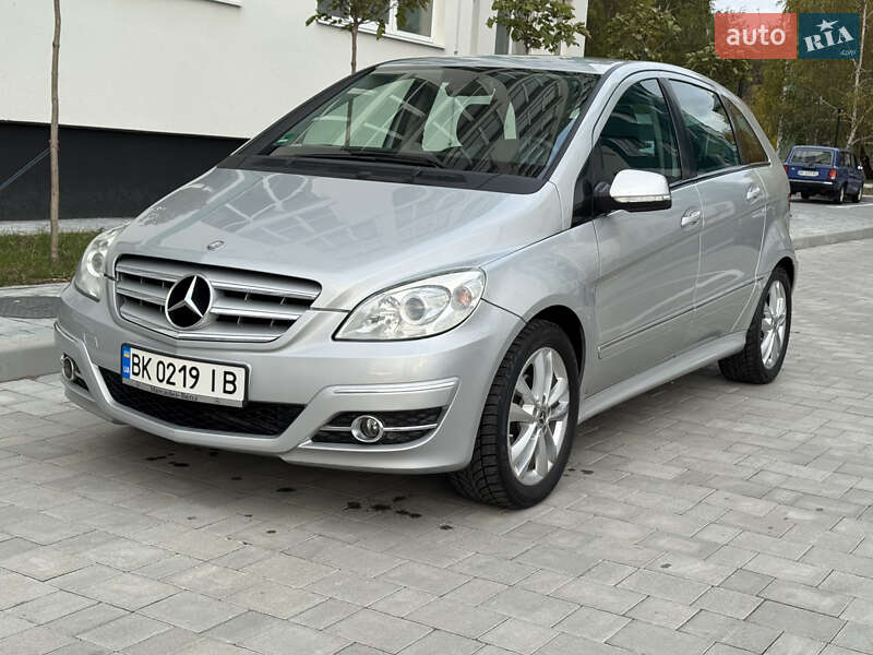 Хэтчбек Mercedes-Benz B-Class 2008 в Вараше фото 2 Хэтчбек Mercedes-Benz B-Class 2008 в Вараше