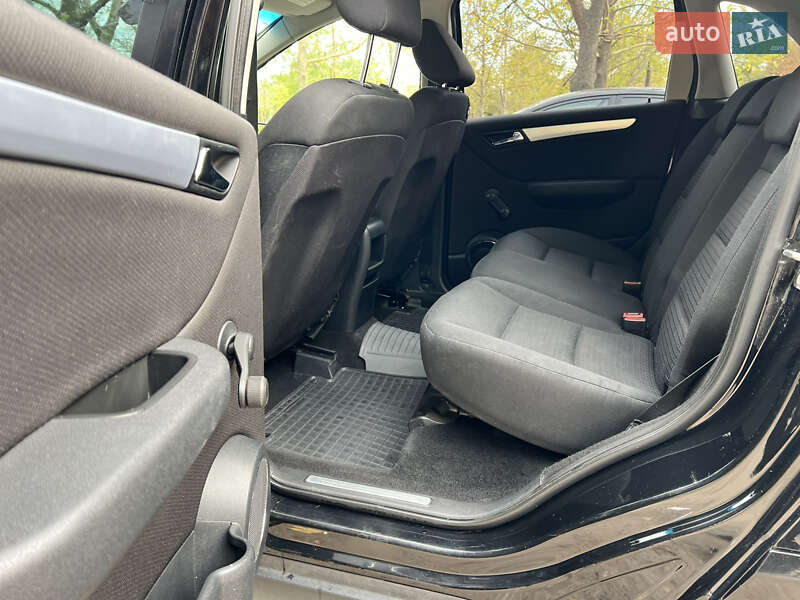 Хэтчбек Mercedes-Benz B-Class 2006 в Николаеве фото 10 Хэтчбек Mercedes-Benz B-Class 2006 в Николаеве